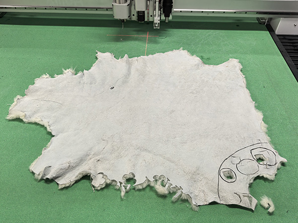 Nesting to Cut Genuine Leather Faster