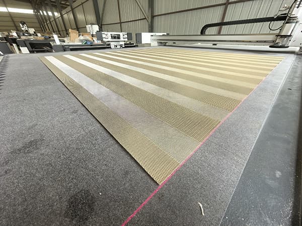 How-to-Choose-a-Zebra-Blinds-Cutting-Machine-for-Clean-and-Accurate-Fabric-Cutting